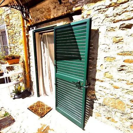 דירה The Small Waterfall House, La Cascatella מאסה